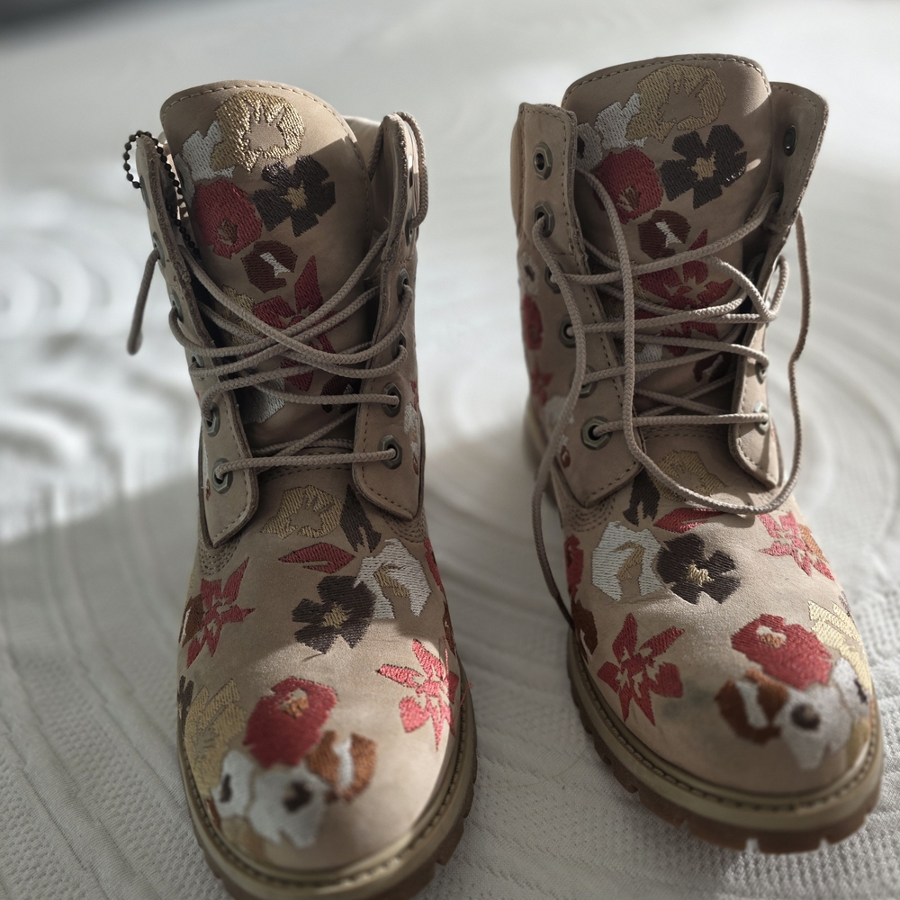 Timberland Floral Embroidered Combat Boots - Tan, Red, Brown, Cream - Picture 5 of 10